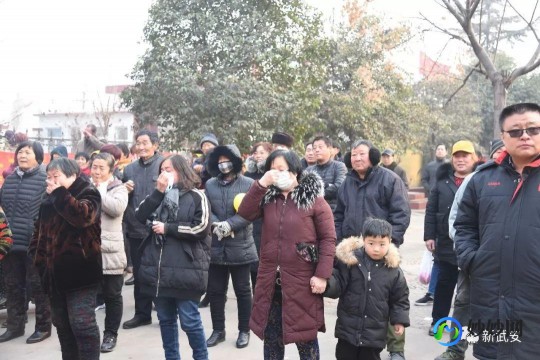 老家门口唱大戏全集,老家门口唱大戏 第1集
