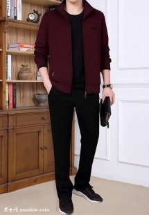 40岁男人休闲装搭配_40岁男人休闲装搭配什么鞋子