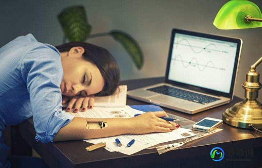 熬夜后补觉真的有用吗,熬夜后补觉有用吗