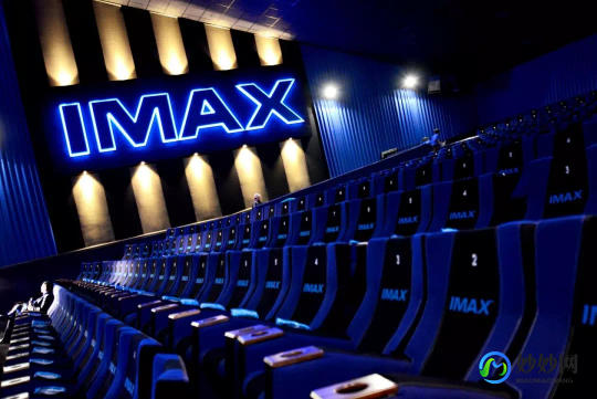 imax 影院,IMAX影院与普通影院大揭秘,体验差异一览无余