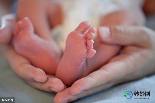 生孩子顺产需要多少费用,顺产自费多少钱？剖腹产费用能报多少？