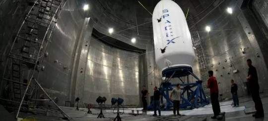 SpaceX涉足军事,SpaceX公司涉足军事 首次发射间谍卫星