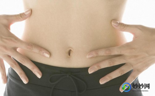 50岁妇女下面水多,更年期的女人白带水样正常吗