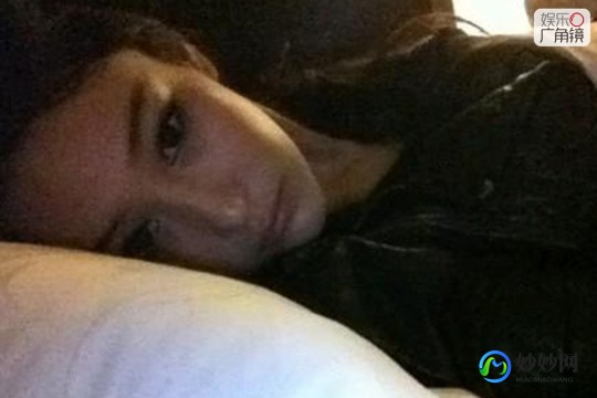 李美熙微博,谢霆锋二奶发床照微博高调示爱