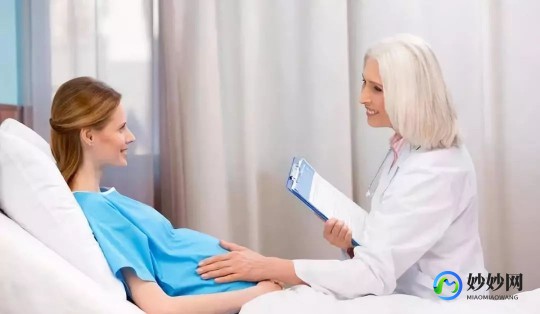 顺产会羊水栓塞吗,剖腹产和顺产哪个容易羊水栓塞