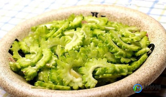 孕妇能吃苦瓜,孕妇到底能不能吃苦瓜