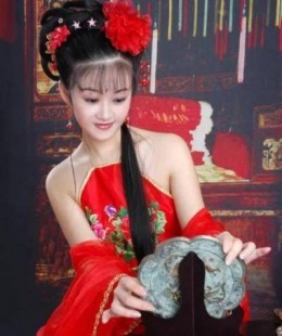 不穿内裤的女人,古代女人不穿“内裤”吗？