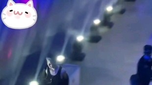 被C了一晚上第二天还能走路吗,孩子第一次第二天会走路异常吗