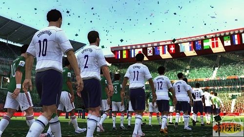 fifa2010世界杯,fifa2010世界杯,FIFA 2010世界杯手游攻略,掌控球场,夺冠之