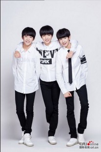tfboys小游戏,tfboys小游戏,TF练习生,手游TFBoys小游戏玩法全解析