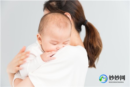 普通早产奶粉怎么样喂养_母乳和早产奶粉混合喂养怎么喂