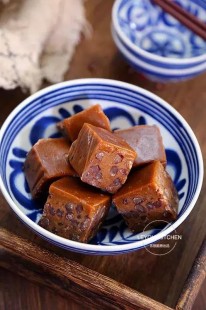 红枣红豆糯米牛奶粉糕、牛奶红枣红豆糯米粉糕的做法
