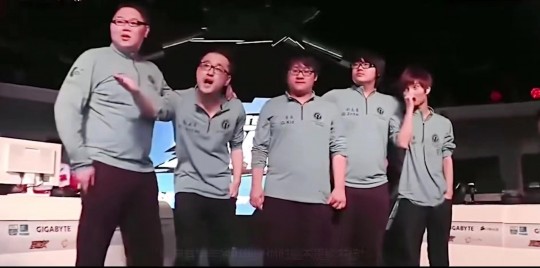 wevsig,SWL总决赛激战落幕,WE与IG的巅峰对决