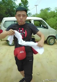 铁山靠求怕累是什么意思,求怕累是什么梗,求怕累梗解析,网络热词的背后故事与用法