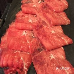 涮火锅吃的牛上脑,吃火锅时的牛上脑是牛的什么部位,火锅必备,牛上脑,美味与