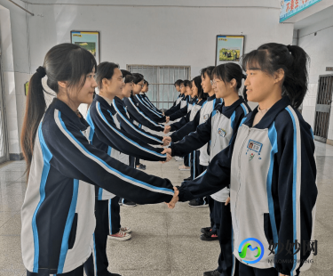 文登家长网校,文登家长网校,手游攻略大揭秘,让孩子玩游戏更聪明!