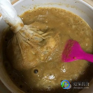 枇杷膏的制作方法和配方,枇杷膏怎么做_枇杷膏的做法