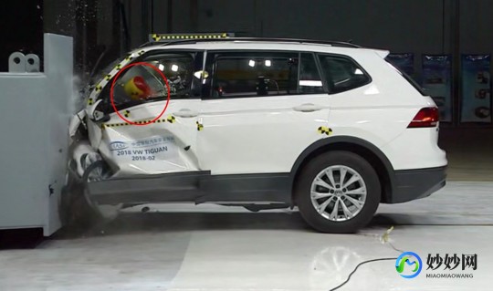 途观撞rav4,途观与RAV4,碰撞背后的真相探索
