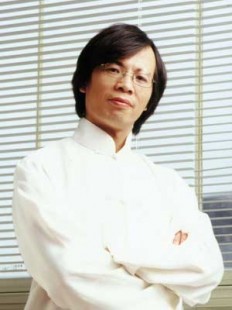 卢伟光,卢伟光详细介绍