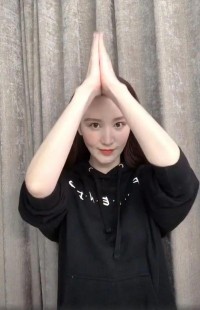 刘雨欣整容前后,刘雨欣整容揭秘前后判若两人手机版