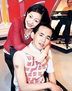 曾宝仪周渝民,周渝民被爆与曾宝仪闪婚娱圈情敌大盘点