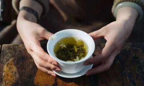 隔夜的茶能喝吗,过夜茶能喝吗