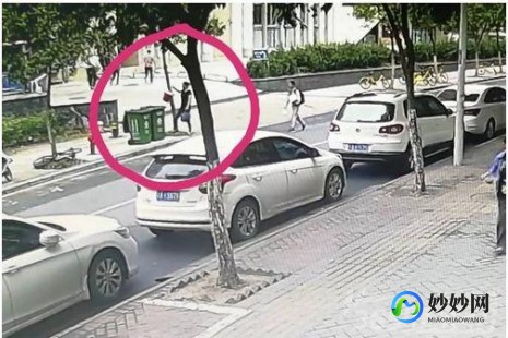 女子厕所生孩子误以为是死婴丢弃获刑,悲剧!17岁厕所生孩子误以为死婴,丢进垃圾桶后获刑