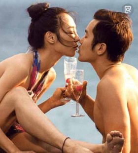 蓝燕豪放裸泳,明星房事-张雨绮亲密洞房照外流手机版