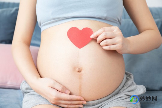 孕妇尿黄正常吗,怀孕尿黄怎么回事