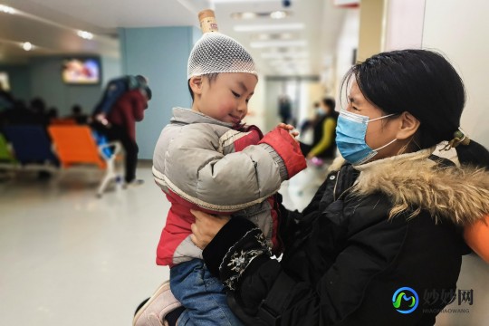 15岁男孩,15岁男生发育完全了吗