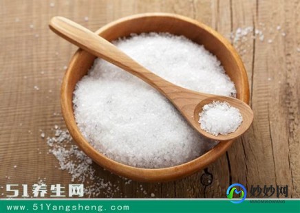 坐月子不能吃盐吗,产妇坐月子不能吃盐吗