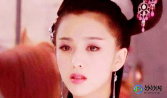 张静初整容,张静初整容照曝光专家称只是化妆效果