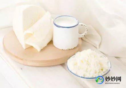 维生素b2的食物,含维生素b2的食物水果