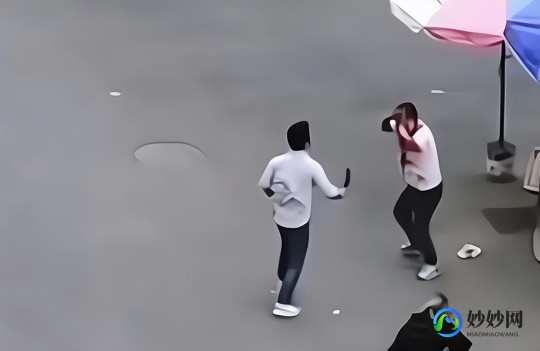 女性左腹隐痛要当心了,女性左腹疼痛怎么回事