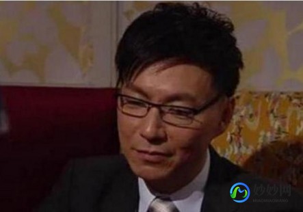 通缉玉面飞狐,通缉玉面飞狐攻略,揭秘飞狐的踪迹与捕捉技巧 玉面飞狐演员表