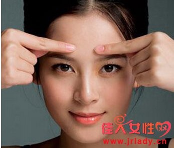 如何消除额头的痘痘,脸上额头长痘痘怎么消除