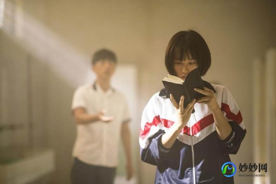 语言强迫症,强迫症是脑子里一直重复一句话吗