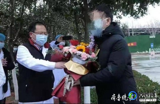轻度新冠患者有胸闷气短,新冠心慌气短胸闷是怎么回事