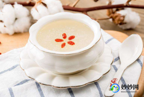 多年不孕喝姜茶好吗_多年不孕不育能治好吗