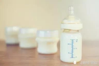 新生儿奶粉怎么样配制的_新生儿奶粉配方怎么选择