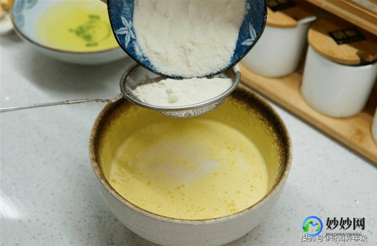 什么奶粉适合做甜点吃的,做甜品适合用什么奶粉
