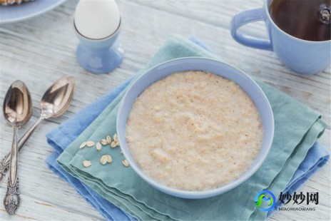 燕麦奶粉养胃还是伤胃(燕麦牛奶粥养胃还是伤胃)