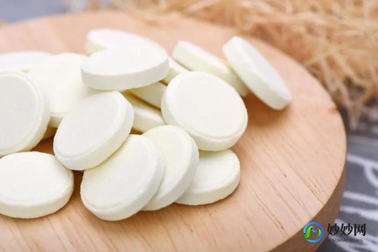 怎么样将奶粉压成钙片_怎么自己把奶粉压成钙片