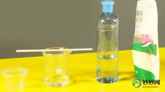泡泡水加什么不容易破,泡泡水加盐还是蜂蜜,泡泡水新玩法,加盐还是加蜂蜜,哪种更