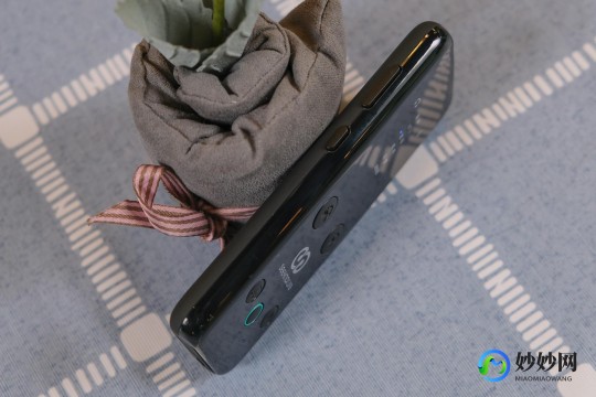 斗鱼mini,斗鱼直播