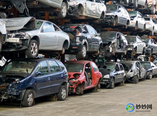 疯狂出租车2怎么玩,出租车司机2,出租车司机2手游攻略,驰骋城市,成就出租车霸主!