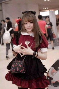 多玩 lol,LOL手游必备攻略,多玩盒子助你成为召唤师峡谷的霸主